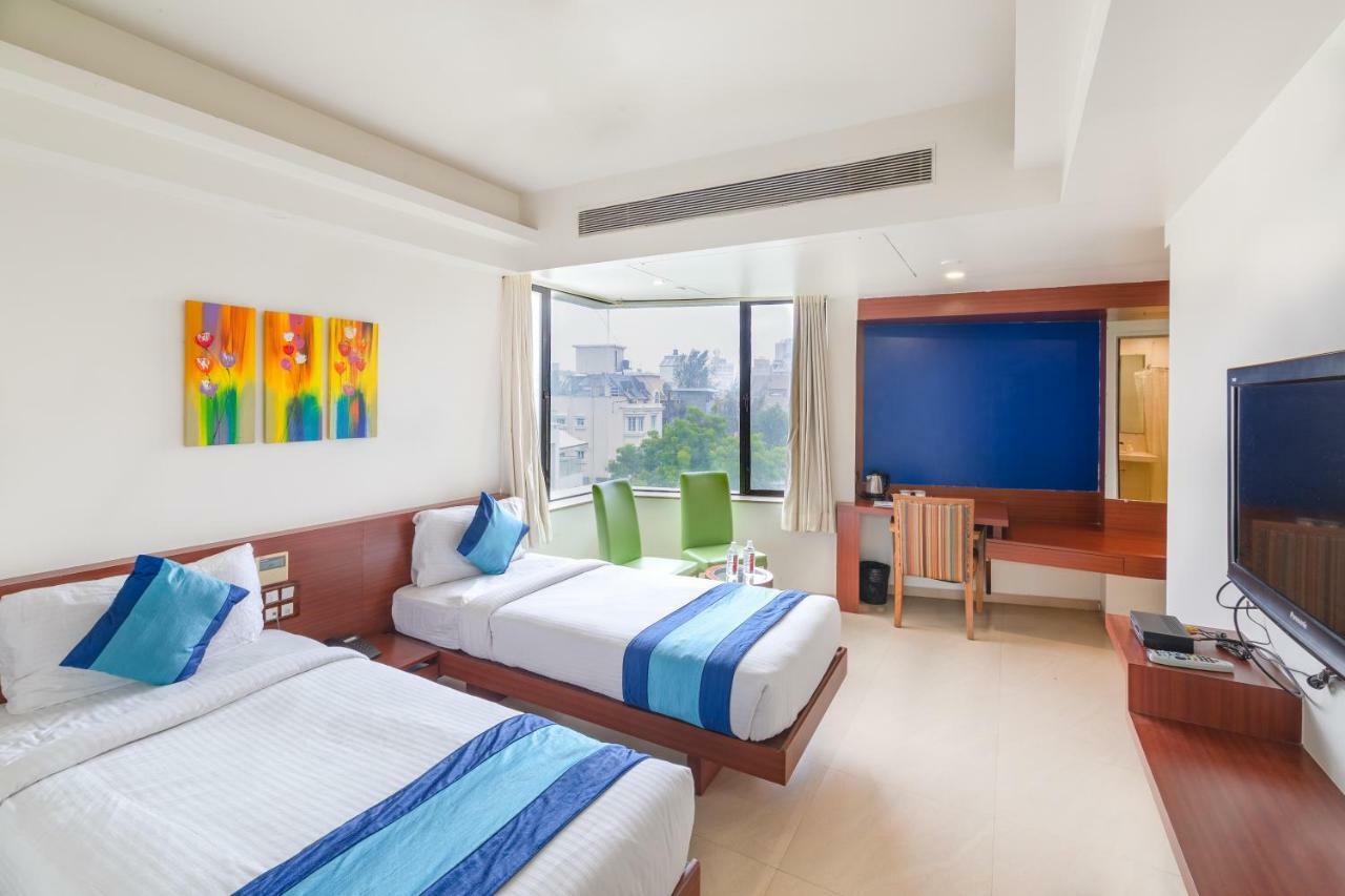 Mint Montvert, Baner Hotel 3*