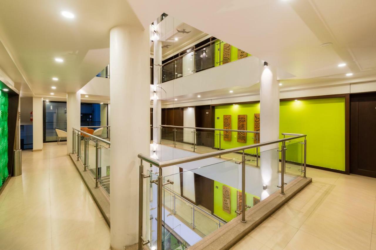 Mint Montvert, Baner Hotel